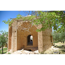 The mausoleum of Imām Shāh Gharib Mirza